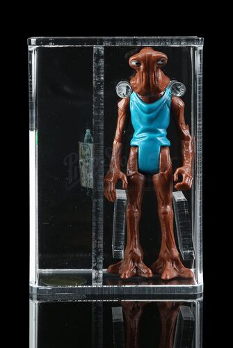 Lot # 339 - Loose Hammerhead AFA 90