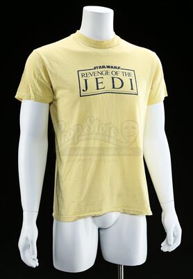 Lot # 770 - Yellow "Revenge Of The Jedi" Crew Shirt